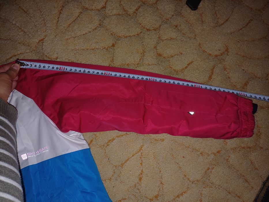 Продам куртку для дівчинки еврозима