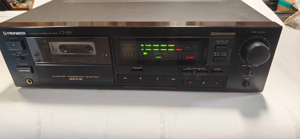 Magnetofon Pioneer CT-335