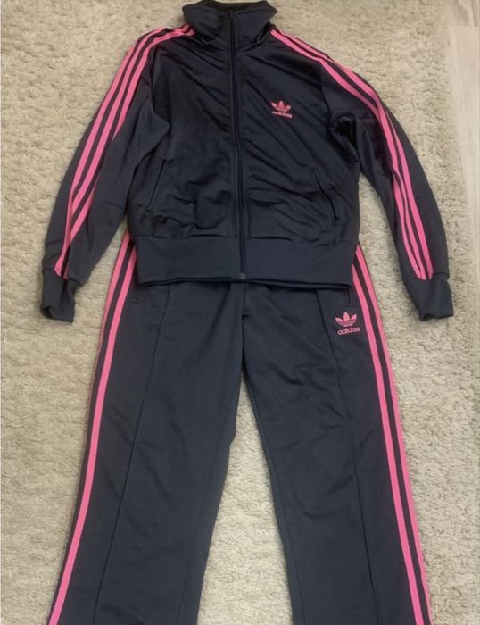 Чорно рожевий костюм adidas