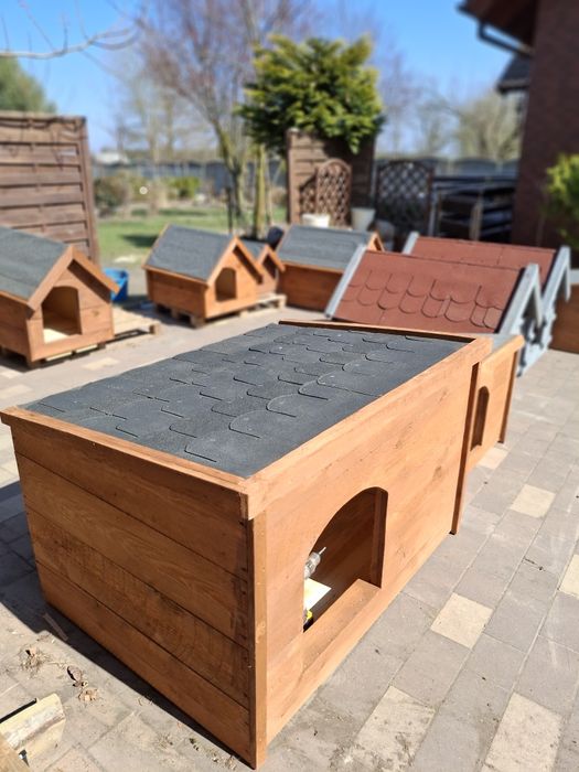 Buda dla psa ocieplona.solidna Transport