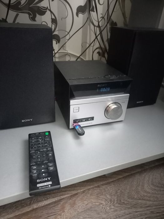 Продам музыкальный центр Sony cmt-s20