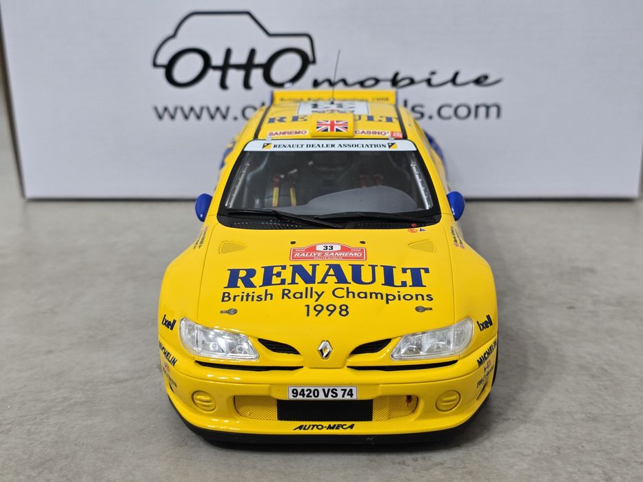 1/18 Renault Megane Maxi