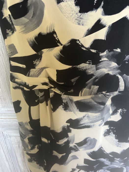 Sukienka z podszewka