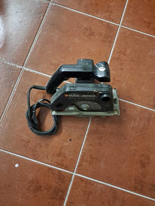 Serra manual Black & Decker