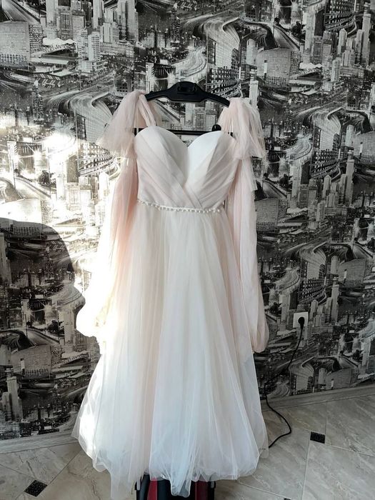 Шикарне Плаття на випускний