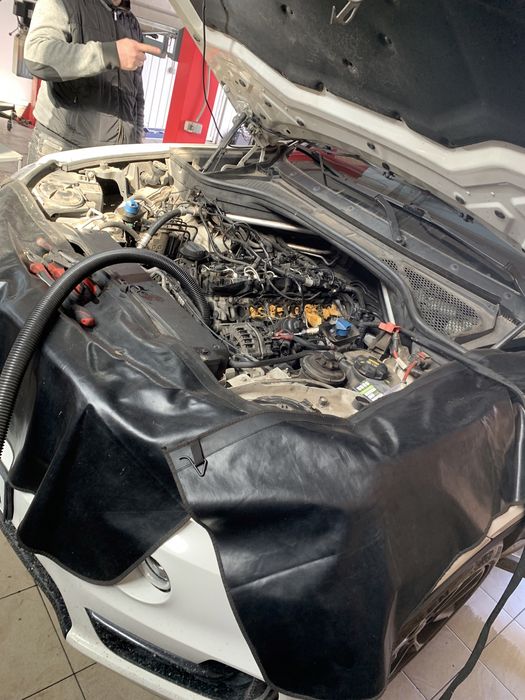 Чищення колектора та каналів ГБЦ орехоструєм