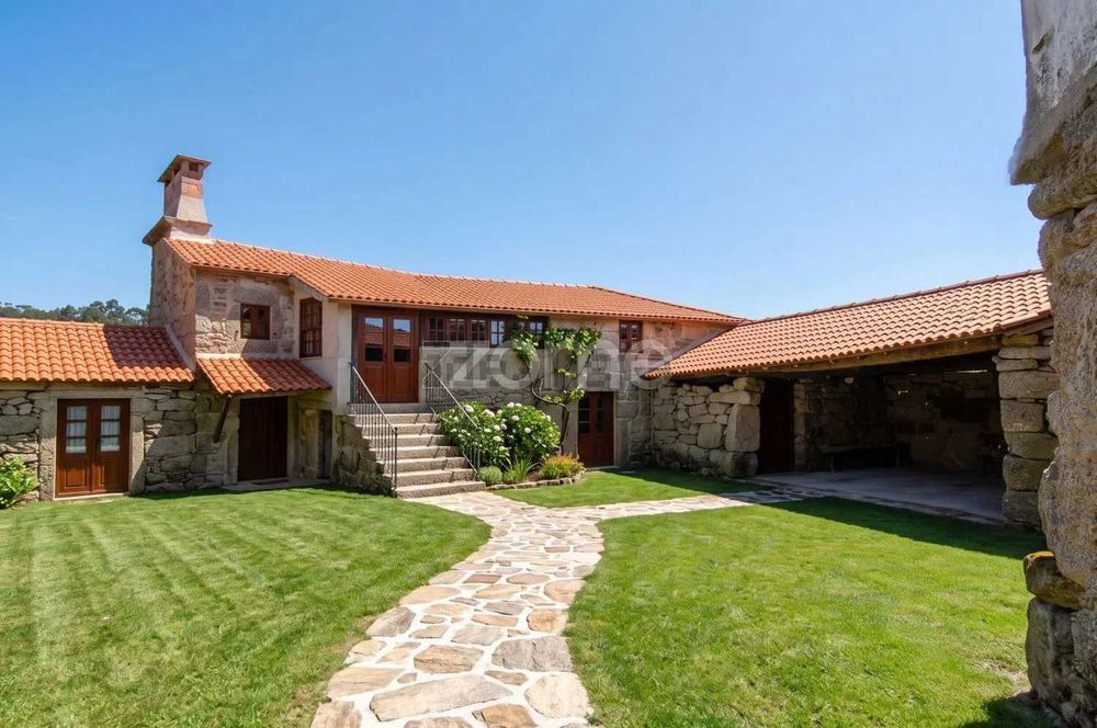 Quinta à venda em Vielar Canelas Penafiel