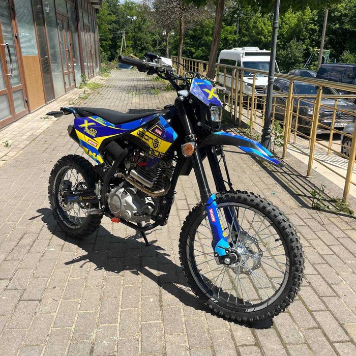 Мотоцикл Geon X-Ride 250