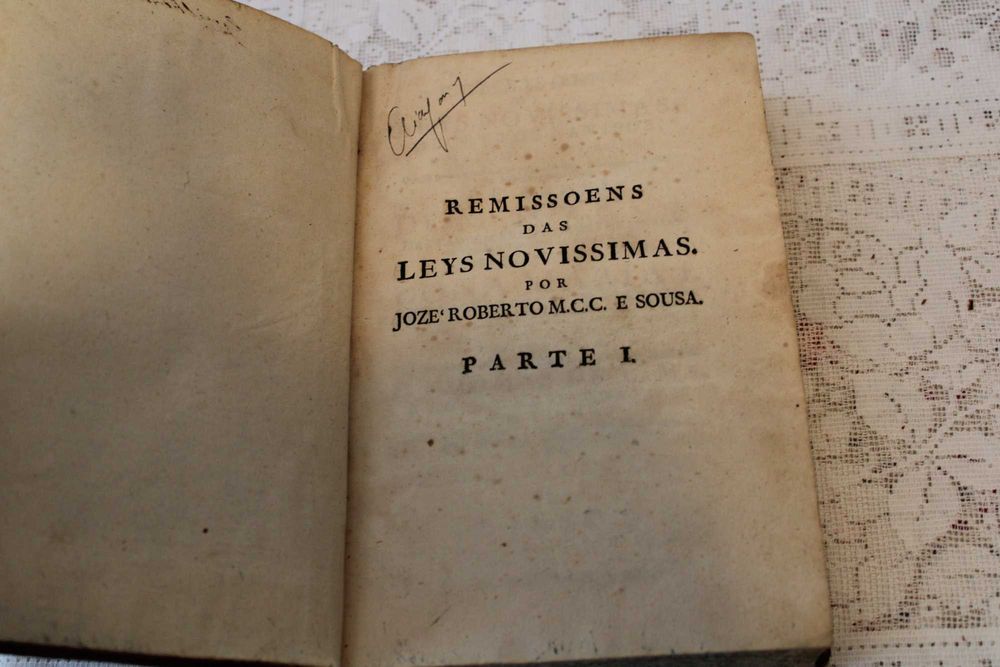 "REMISSIONES DAS LEYS NOVISSIMAS" DE EL REI DOM JOSE l ,   ano 1778