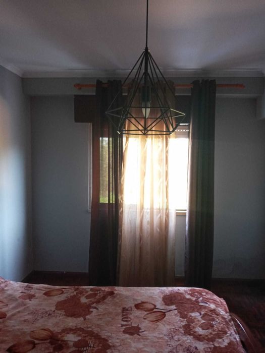 Quarto para arrendar-  arrentela