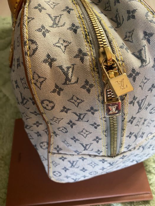 -  Bolsa LV de série limitada da LV “Marie Boston”