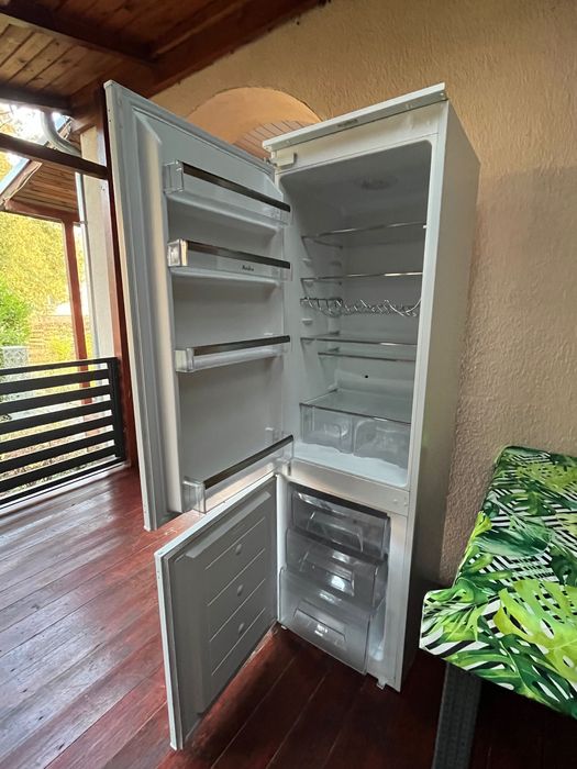 Lodówka Amica pod zabudowę