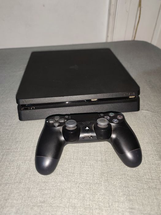 PlayStation 4 + Comando