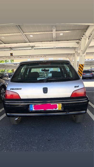 Vendo peugeot 4 portas