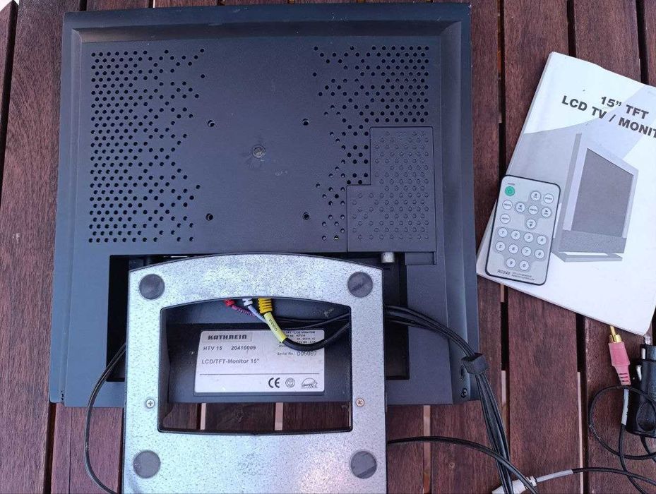 LCD TV / Monitor para Auto-Caravana 15''