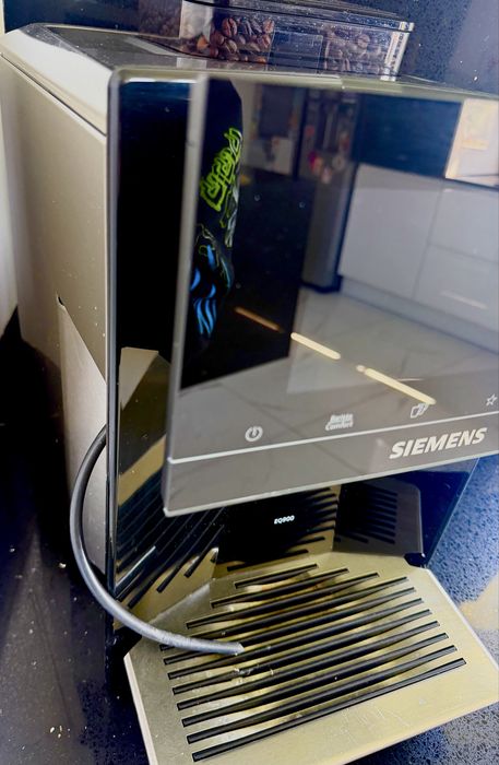Ekspres SIEMENS TQ907RZ3 EQ900 Plus Srebrny (Cold Brew) sterowanie przez aplikacje HomeConnect