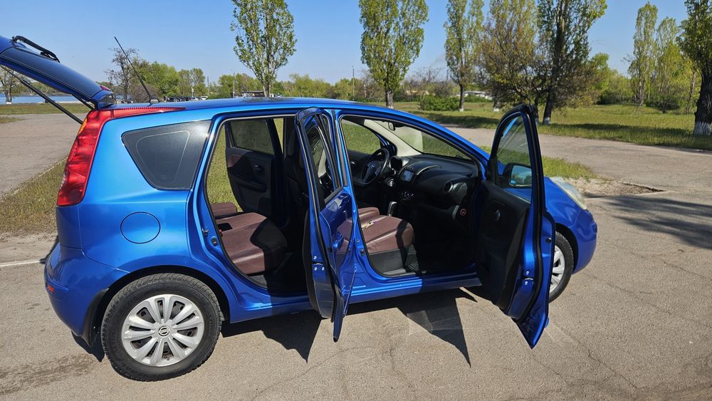 Nissan note 1,6 АКПп