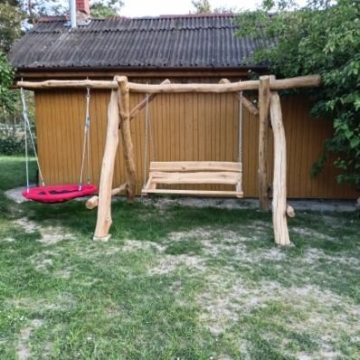 Huśtawka ogrodowa  drewniana