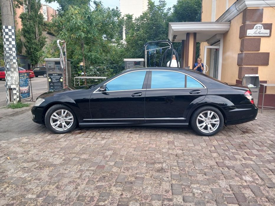 Mercedes 221 (S-Class W221)
