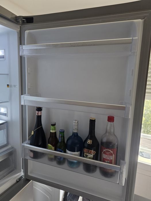 Frigorífico Combinado HOTPOINT HA70BE 72 X (No Frost - 195.5 cm - 444