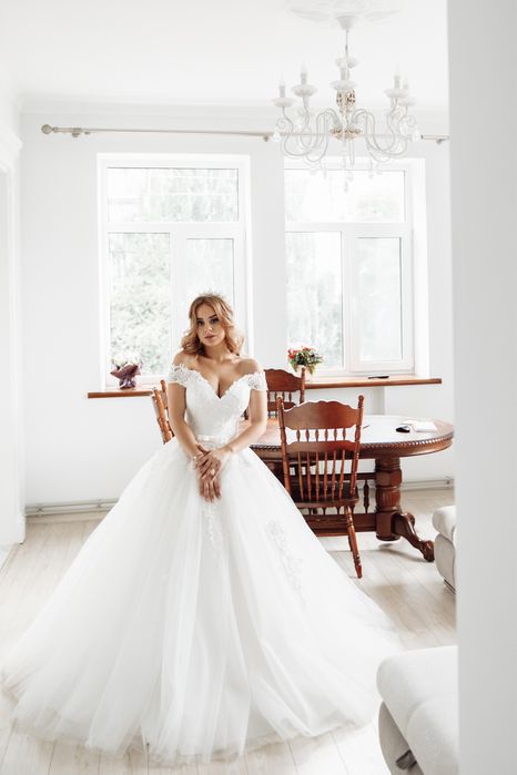 Продам свою весільну сукню