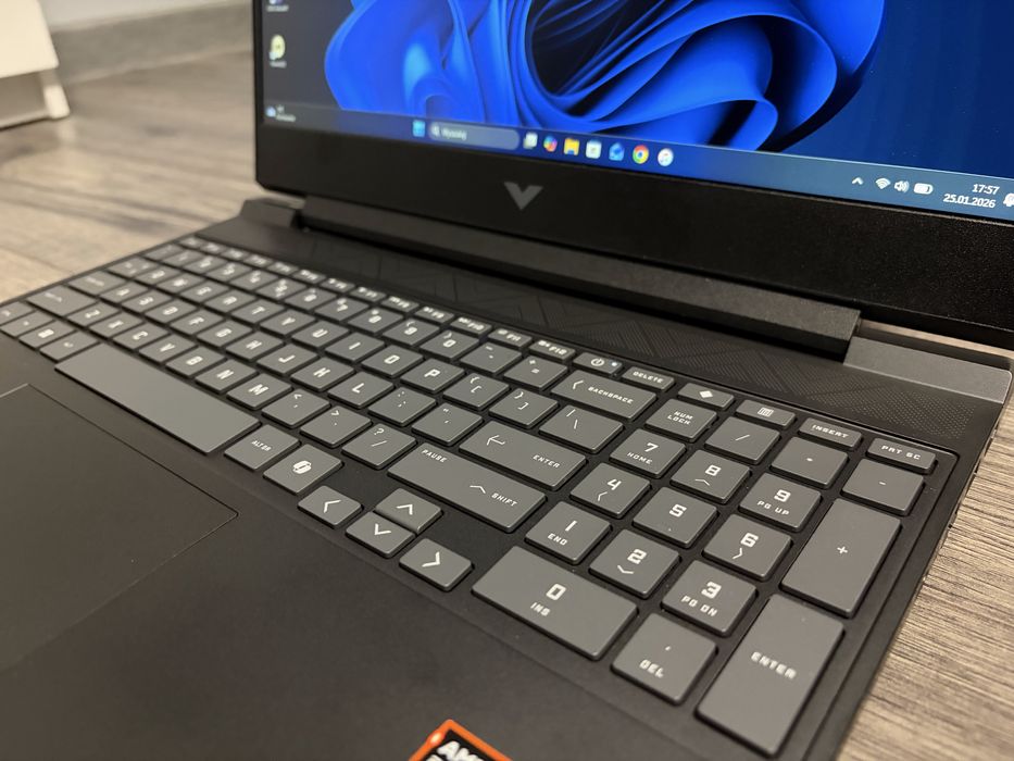 HP Victus 15 144 Hz AMD Ryzen 5 RTX 5050 16GB RAM 512GB SSD