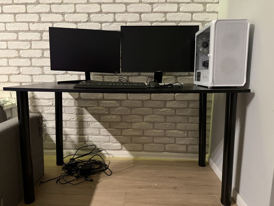 Zestaw gamingowy Komputer Gamingowy Ryzen 5 5600 RTX3050 32GB RAM 1TB SSD Win11