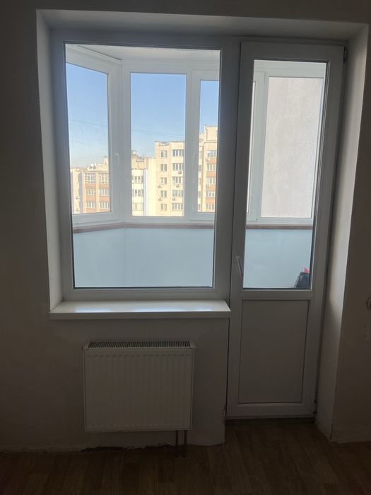 Продаються балконні блоки б/у