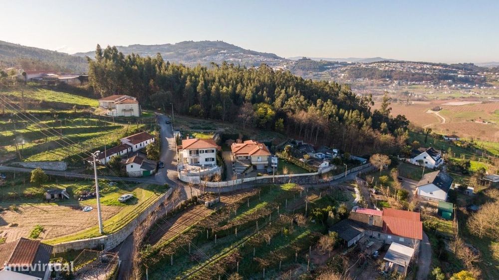 Moradia isolada em Atães - Guimarães