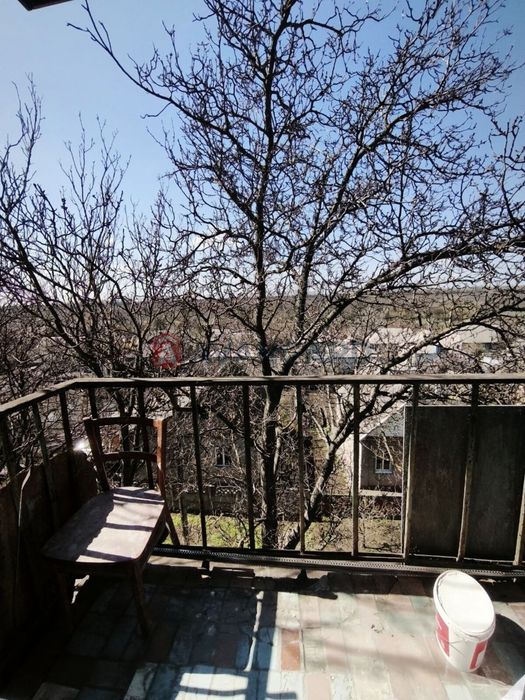 Продам 2 кімнатну квартиру під ремонт