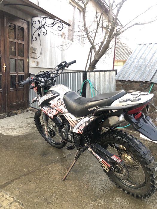 Продам Geon X-Road 250