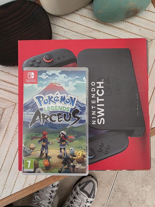 Nintendo Switch 2 + Pokemon Legends Arceus