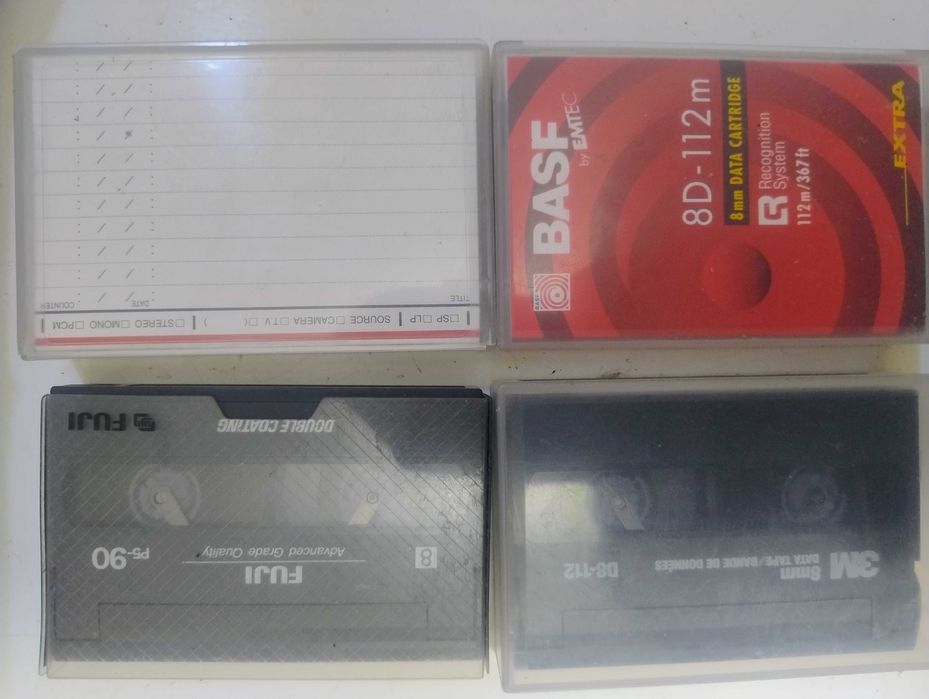 відеокасети 8mm D8-112 8D-112m и т д