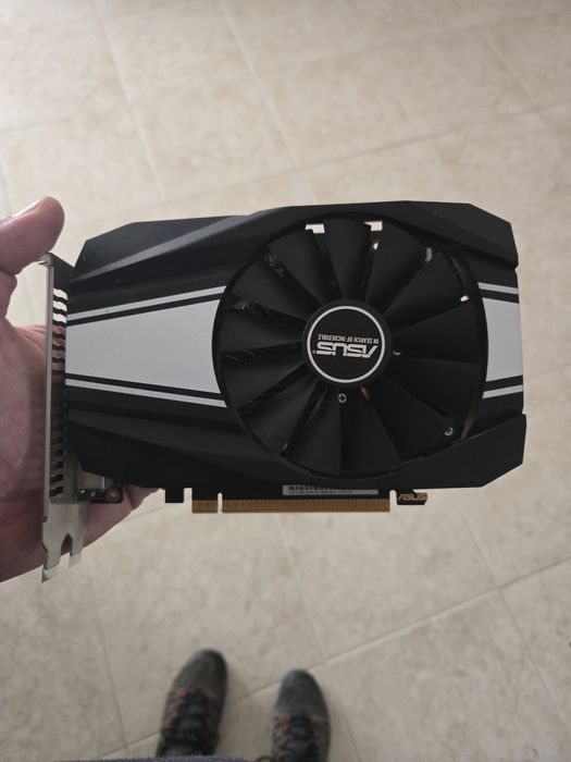 Asus 1660 super com caixa