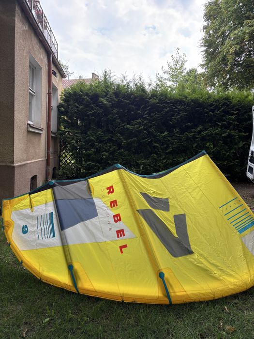 Latawiec kite Duotone Rebel 9m 2021