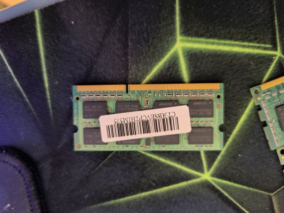 DDR3 ноутбучна, і звичайна