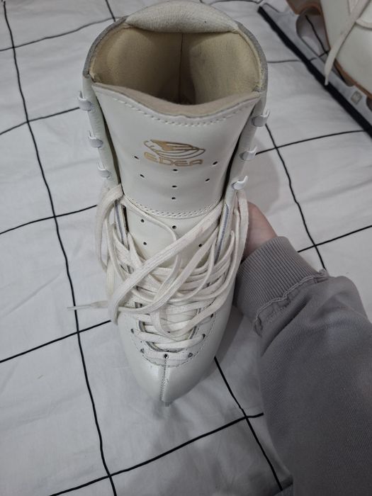 Łyżwy figurowe Edea Overture 260mm 39 białe