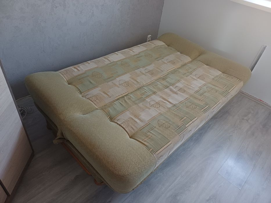 Wersalka sofa kanapa