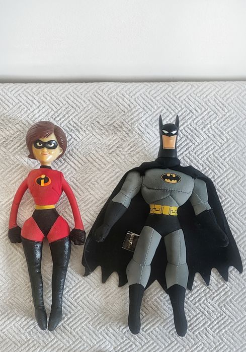 Peluches/figuras de ação