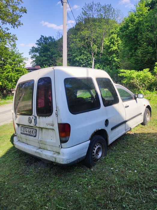 Volkswagen Caddy 2003 р. — газ/бензин, грузопасажир