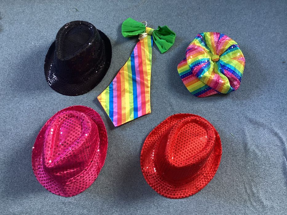 Шапка колпак на Новый год Ведьма Малифисента  Пиратка Клоунесса