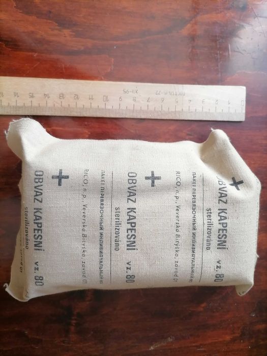 Пакет перев'язувальний, ІПП Чехія старого зразка