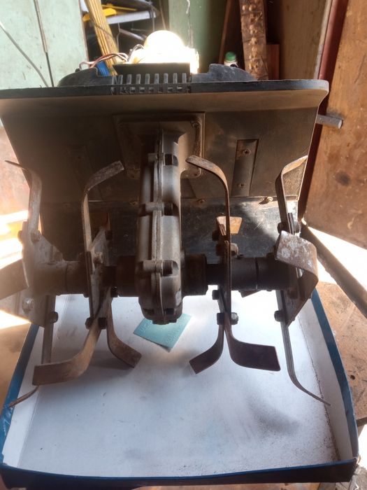 Міні культиватор електричний 220в для городу