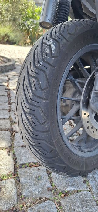 Honda Adv 350 extras