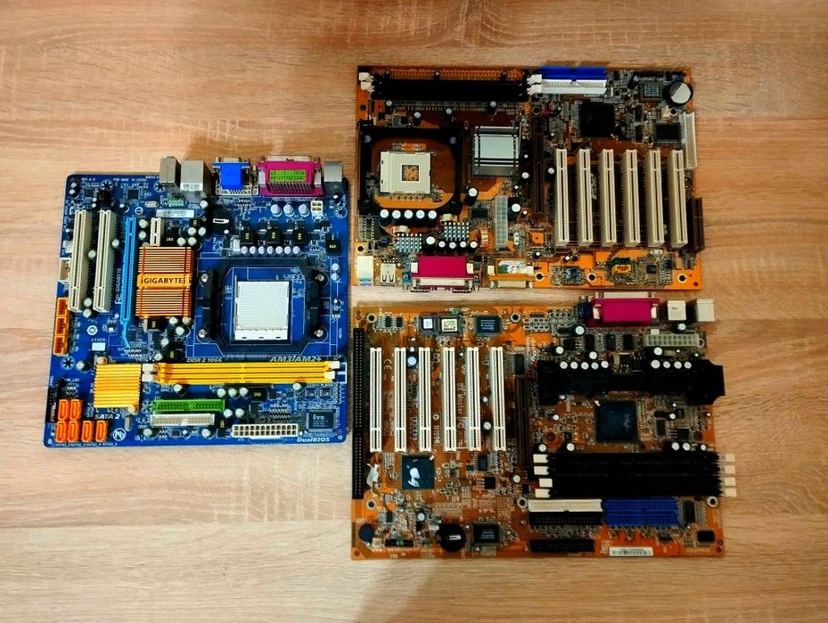 Набір материнських плат (3 шт)