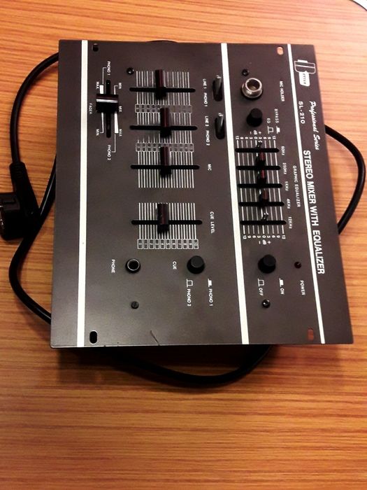 MIKSER audio Z EQUALIZEREM BETTER SL-210 stereo mixer