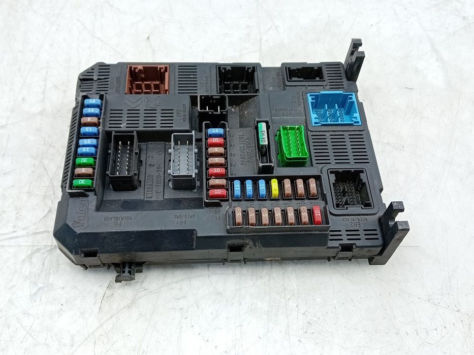 Caixa fusíveis / SAM / BSI PEUGEOT 208