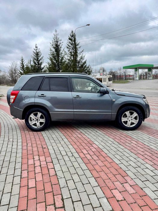 Suzuki Grand Vitara 2.0 Акпп 4WD