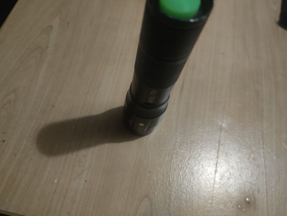 Надпотужний ліхтарик XML-T6