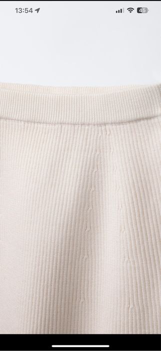 Спідниця в рубчик Zara. (156,164)